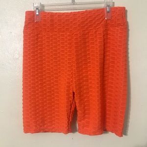 Love university short yoga size 2XL.NEW